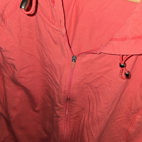 Work Out Jacket - Picture 3 of 4